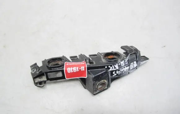 Volkswagen PASSAT B8 Front bumper mounting bracket 3G0807049