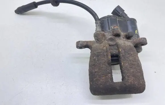 Audi A6 S6 C6 4F Rear brake caliper