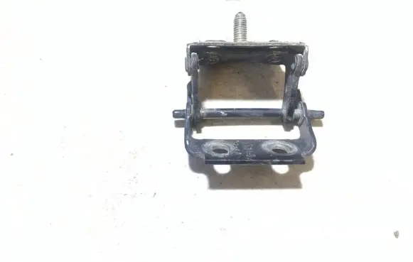 Ford Fiesta Tailgate/trunk/boot hinge