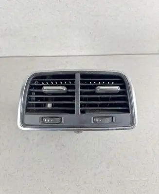 Audi A7 S7 4G Rear air vent grill 