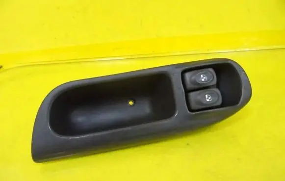 Renault Scenic I Electric window control switch 7700431172