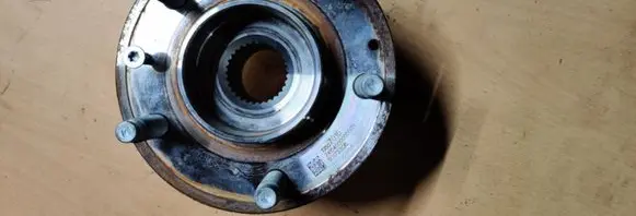 Chevrolet Malibu Front wheel ball bearing 13507016