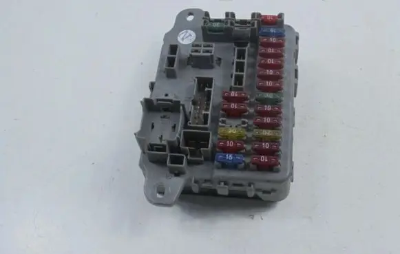 Honda Concerto Fuse box set YQE10070