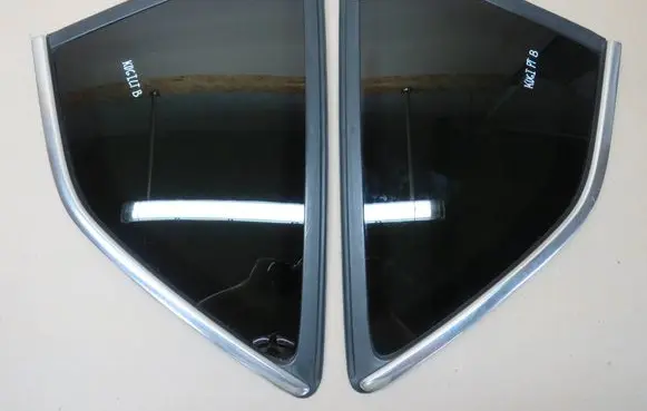 Ford Kuga I Rear side window 8V41S297B00B 43R004523 DOT211M93AS3