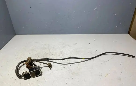 Volvo XC70 Headlight/headlamp level sensor 20171128 0134