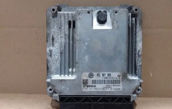 Volkswagen PASSAT B6 Engine control unit/module 03L907309 0281015029