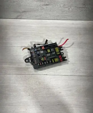 Fuse box set