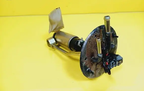Suzuki Baleno EG In-tank fuel pump