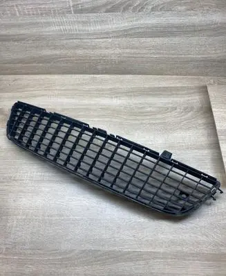 Opel Vectra C Front bumper lower grill 551004542 906000003