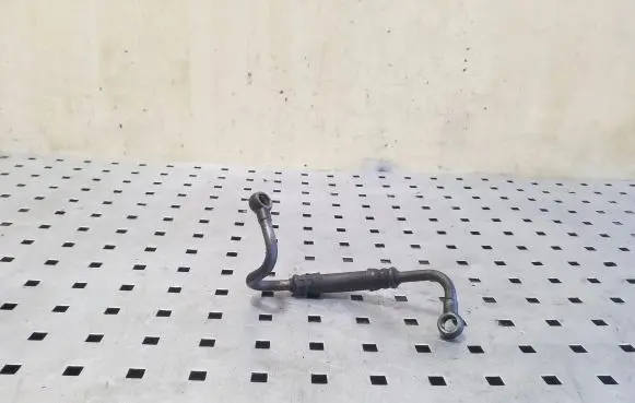 BMW 5 F10 F11 Turbo turbocharger oiling pipe/hose