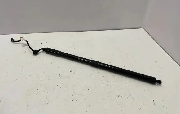Volvo XC60 Tailgate strut 32136006