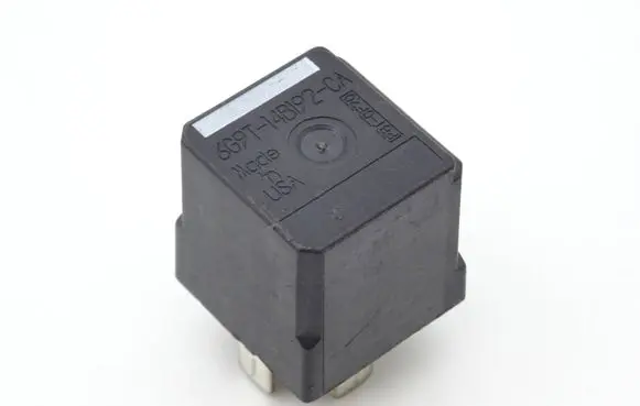 Ford Mondeo MK IV Other relay 6G9T-14B192-CA 6G9T14B192CA
