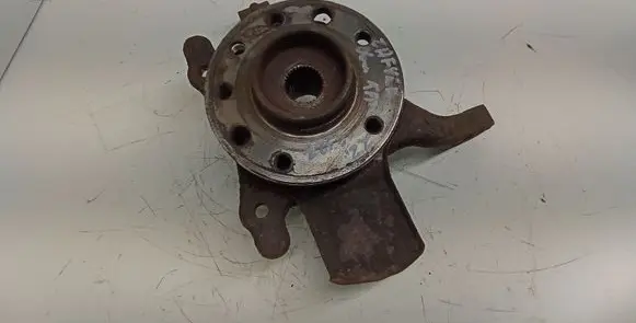 Opel Zafira B Front wheel hub spindle knuckle