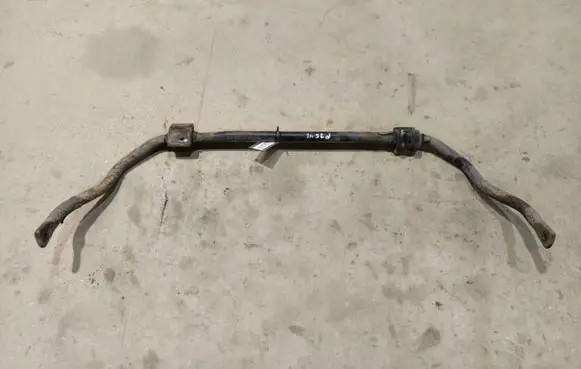 Toyota Avensis T270 Front anti-roll bar/sway bar 