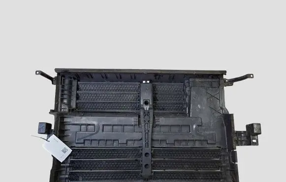 Ford Galaxy Intercooler air guide/duct channel EM2B8473B EM2B8473D