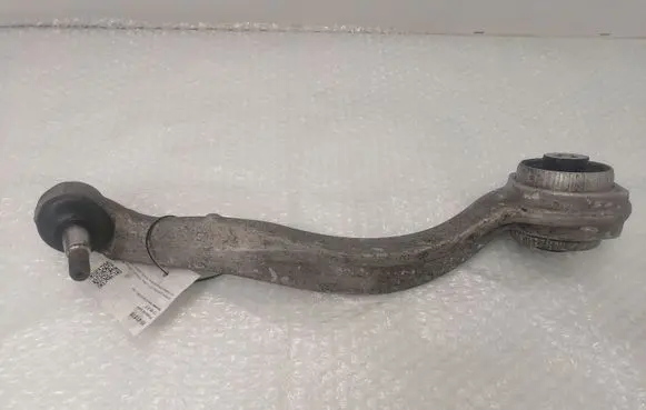 Mercedes-Benz E W212 Front lower control arm/wishbone