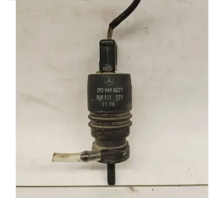 Mercedes-Benz C W202 Windscreen/windshield washer pump 2028690021