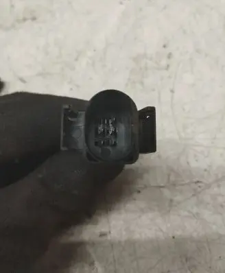 Volkswagen PASSAT B5 Accelerator pedal position sensor 0281002286