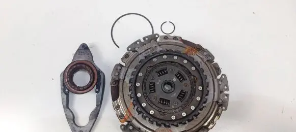 Volkswagen Golf VII Clutch set kit 0AM141017BR DE5G131924 602000111