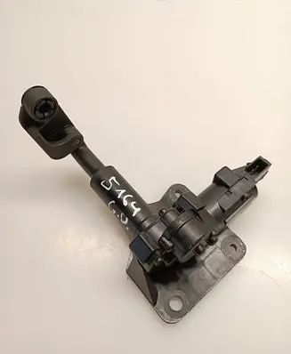 Chrysler Grand Voyager V Vent window/glass motor 04717606AB