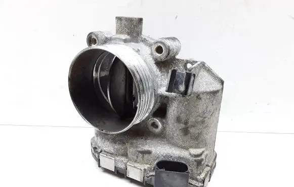 Volvo V70 Throttle valve 8692720 0281002701