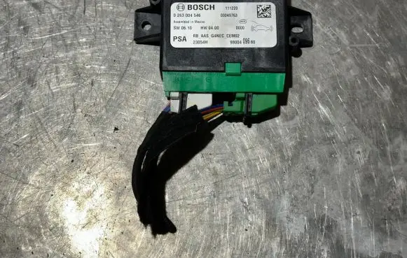 Peugeot 508 Parking PDC control unit/module 9800409680