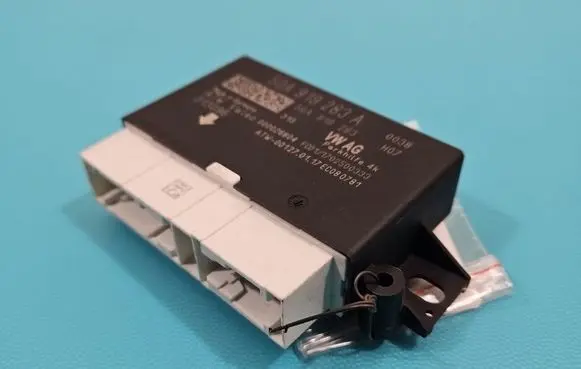 Skoda Superb B8 (3V) Parking PDC control unit/module 5Q0919283A IMPRK1506410