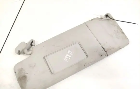 Skoda Octavia Mk2 (1Z) Sun visor 5J1857551 5J2857551