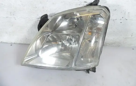 Opel Meriva A Headlight/headlamp 93175364