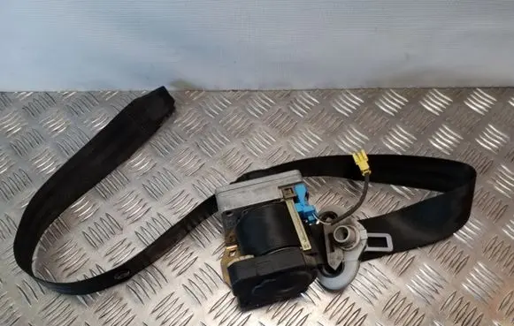 Volkswagen New Beetle Front seatbelt 1C1857706G 33006641