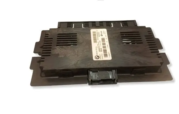 BMW 3 E90 E91 Light module LCM 9240532 9240540