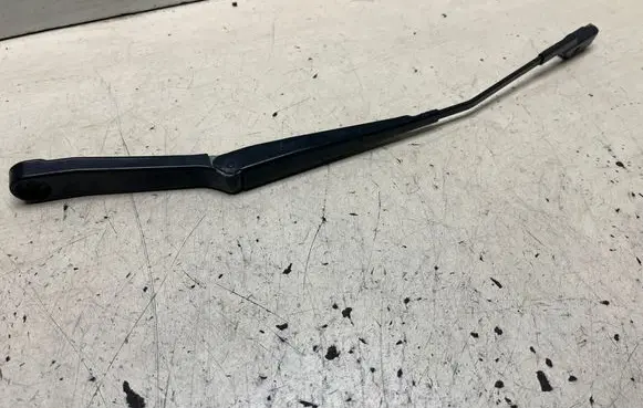 Seat Ibiza III (6L) Front wiper blade arm 6L1955409E
