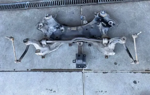Hyundai Tucson TL Front suspension assembly kit set 