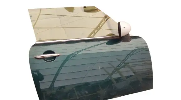 Mini One - Cooper Clubman R55 Front door