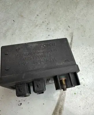 Fiat Ducato Glow plug pre-heat relay 0281003018