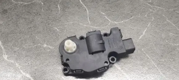 Audi A4 S4 B8 8K A/C air flow flap actuator/motor EFB430