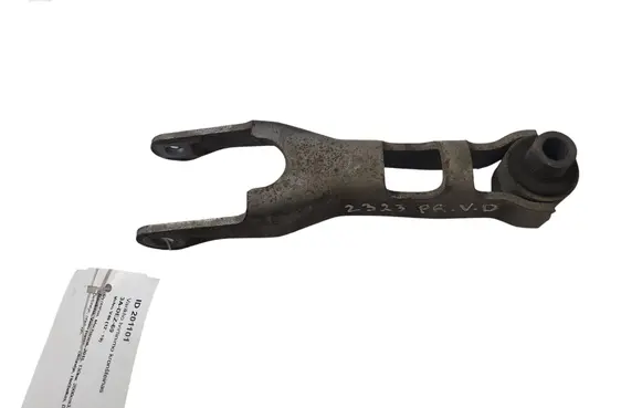 Volvo V40 Engine mounting bracket 31262183