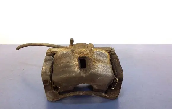Nissan Qashqai Front brake caliper 