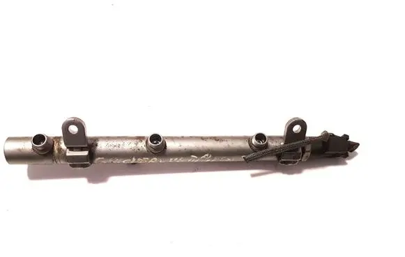 Fuel main line pipe