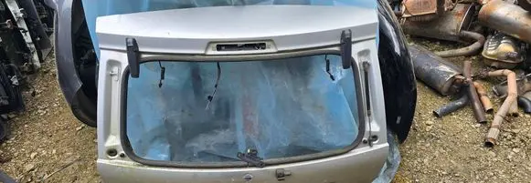 Jeep Grand Cherokee (WK) Tailgate/trunk/boot lid
