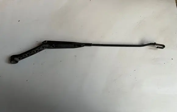 Audi 80 90 S2 B4 Front wiper blade arm 893955407E
