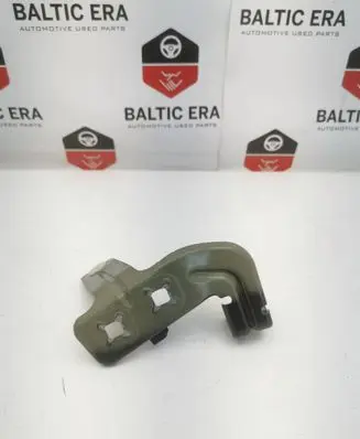 BMW 4 F32 F33 Fender mounting bracket 7255821