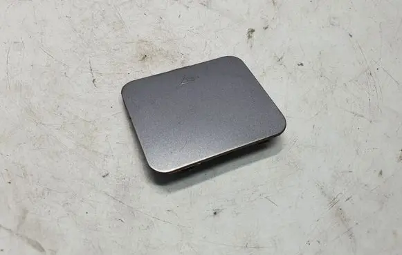 BMW 5 E60 E61 Front tow hook cap/cover 7897210 51117897210 0397279