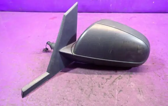 Mitsubishi Colt CZ3 Manual wing mirror