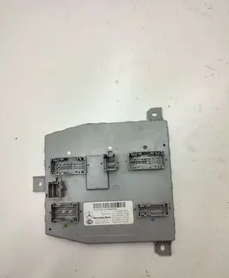 Mercedes-Benz C W205 Comfort/convenience module A2059006360 A2059013904 A2229021514