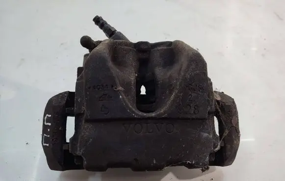 Volvo XC60 Front brake caliper 