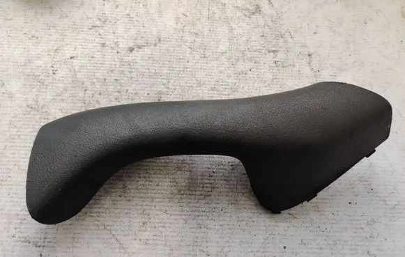 Mercedes-Benz Sprinter W901 W902 W903 W904 Front door interior handle trim A9017270128
