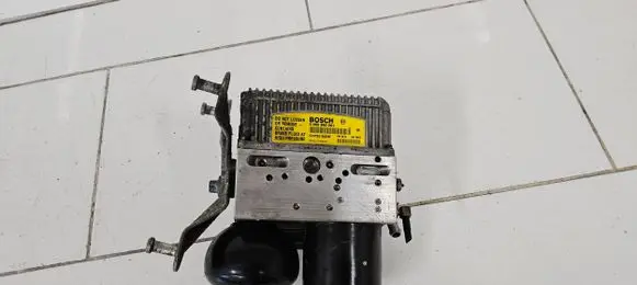 Mercedes-Benz E W211 ABS Pump A0094312712 6591110277 0265254013