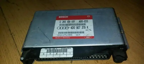 Audi A4 S4 B5 8D ABS control unit/module 0265109031 4d0907379k