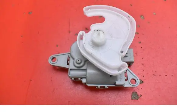KIA Sportage Air flap motor/actuator EA1F0EDFAA02